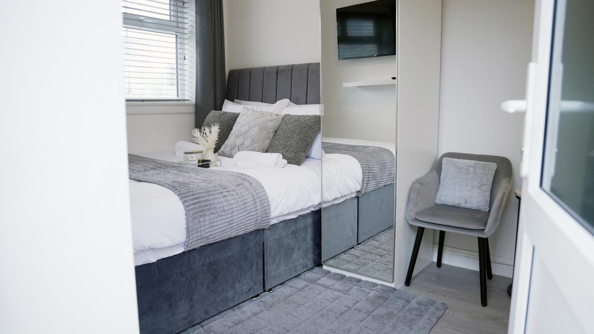 City Centre House, Parking With Ev, Free Wifi, Netflix Coventry Eksteriør billede