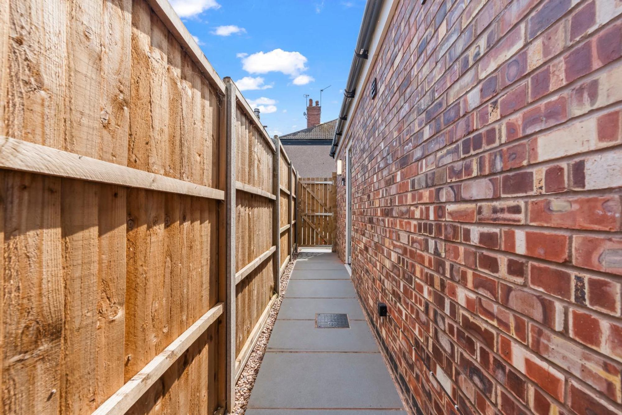 City Centre House, Parking With Ev, Free Wifi, Netflix Coventry Eksteriør billede