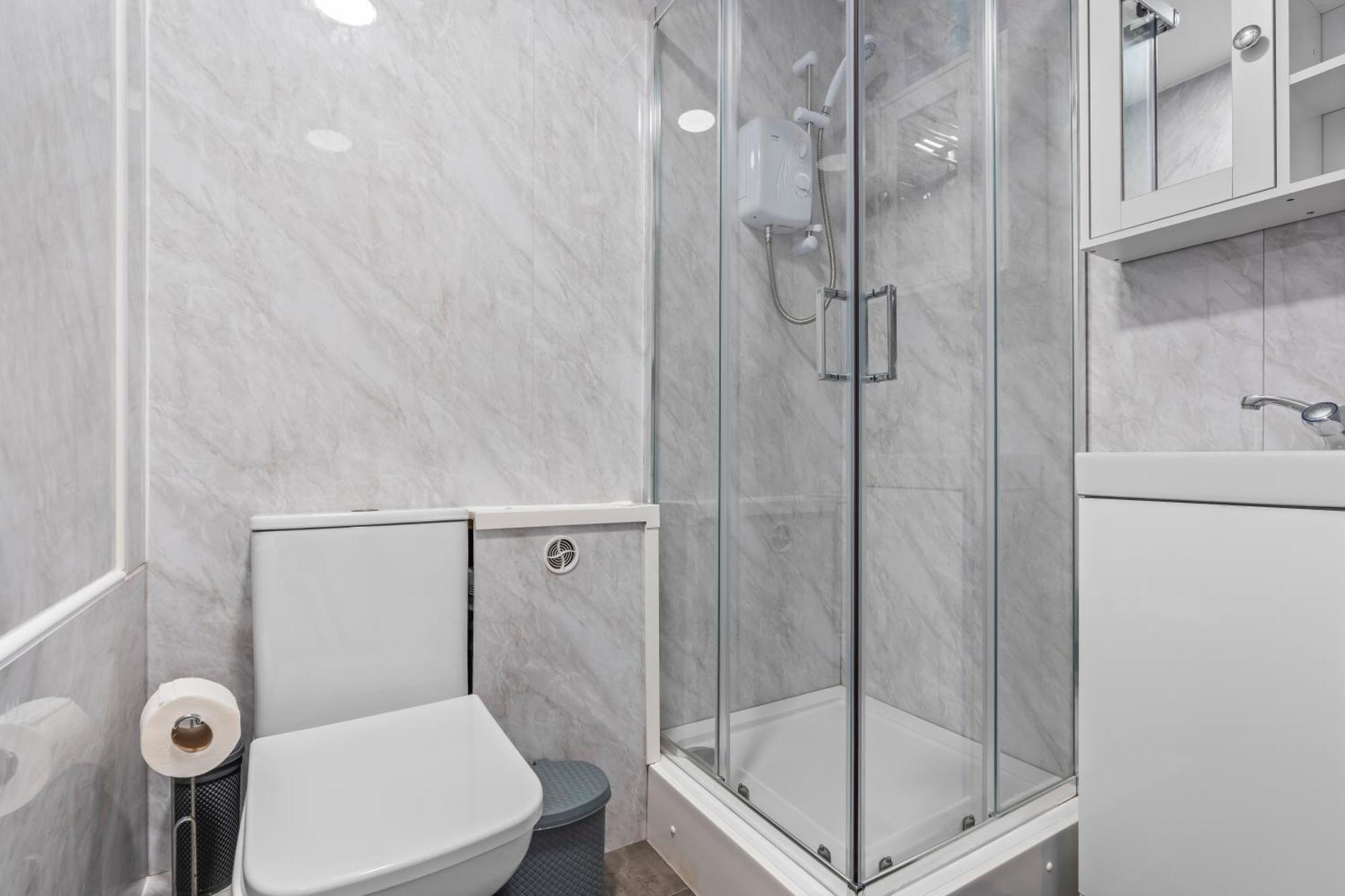 City Centre House, Parking With Ev, Free Wifi, Netflix Coventry Eksteriør billede