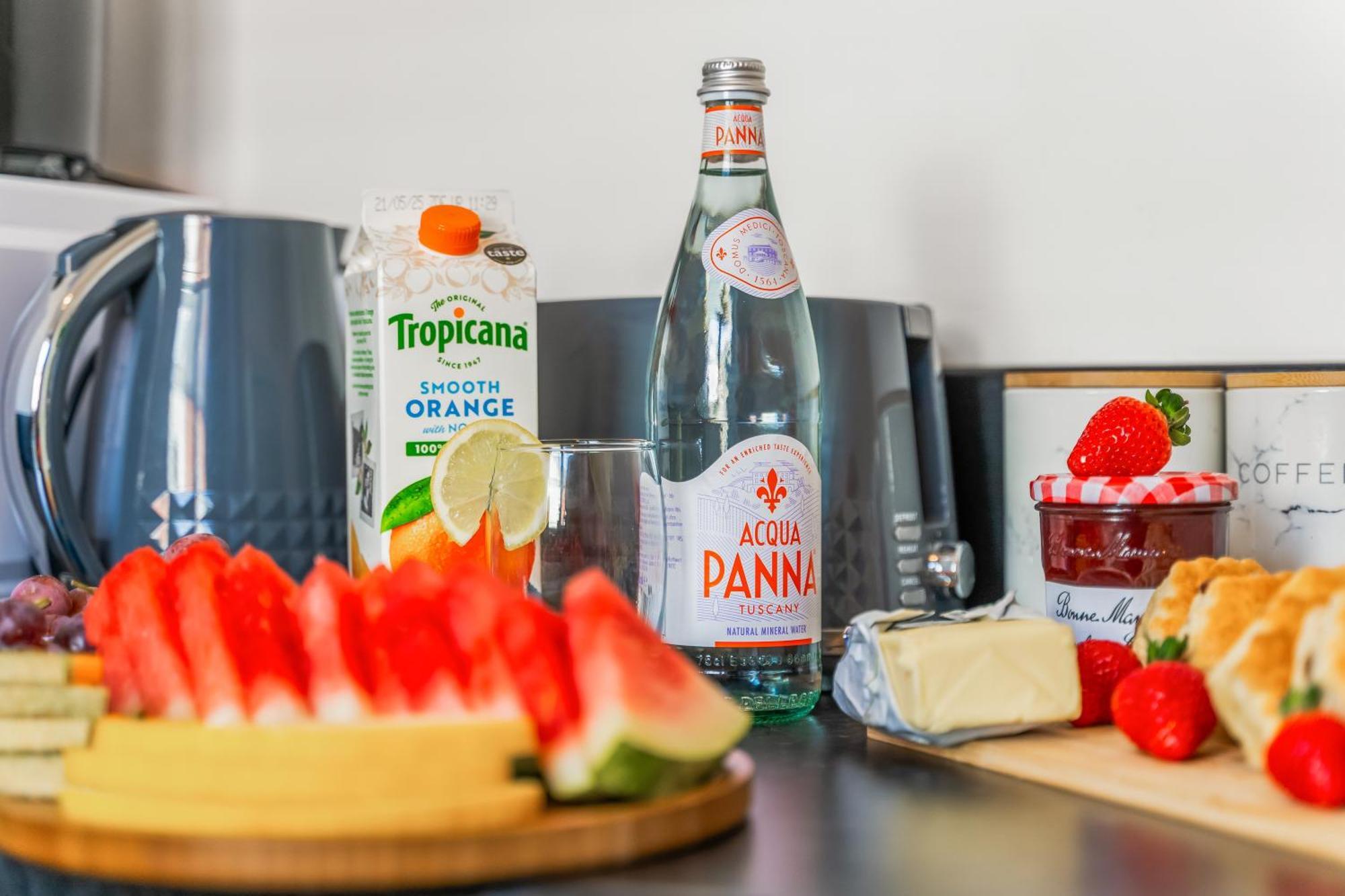 City Centre House, Parking With Ev, Free Wifi, Netflix Coventry Eksteriør billede